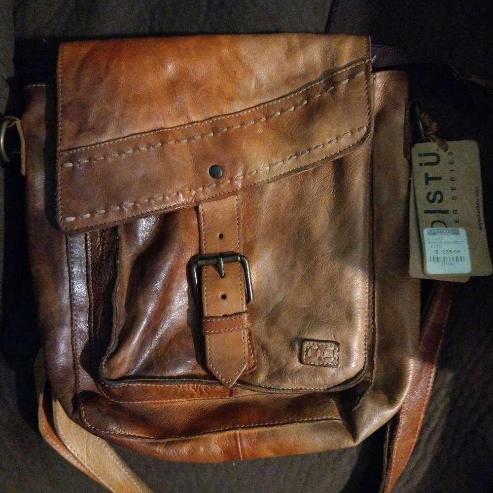 NWT Bed|Stü shoulder bag